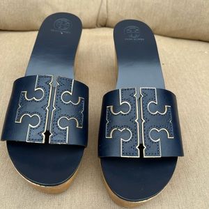 Tory Burch Ines 80mm Wedge Slide Black with Gold, size 9, NEW